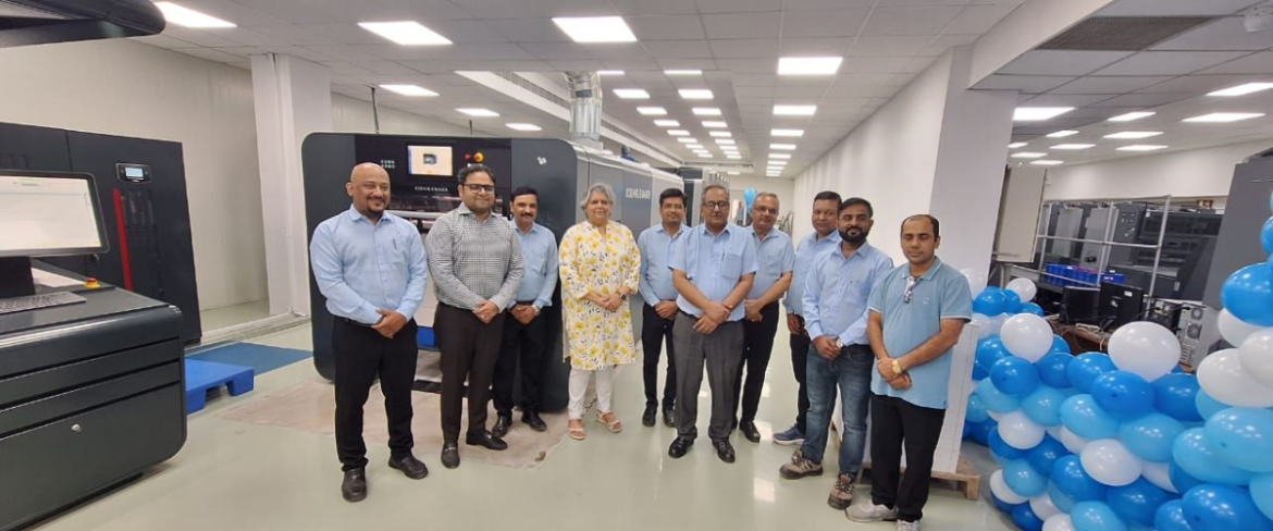 Light Publications Strengthens Packaging Capabilities with Installation of Koenig & Bauer Rapida 105 Six-Colour Combi Offset Press