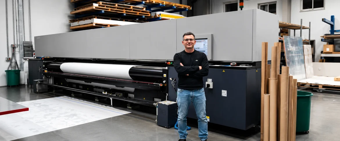 Pubblicità & Stampa expands sustainable print portfolio with Kavalan PVC-free materials